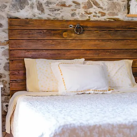 Magnolias Bed & Breakfast *