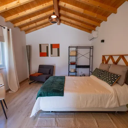 Bed & Breakfast Magnolias Lousã