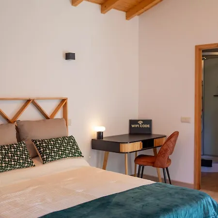 Oda ve Kahvaltı Magnolias With Jacuzzi And Mountain View 3*