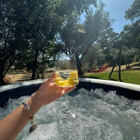 Oda ve Kahvaltı Magnolias With Jacuzzi And Mountain View 3*
